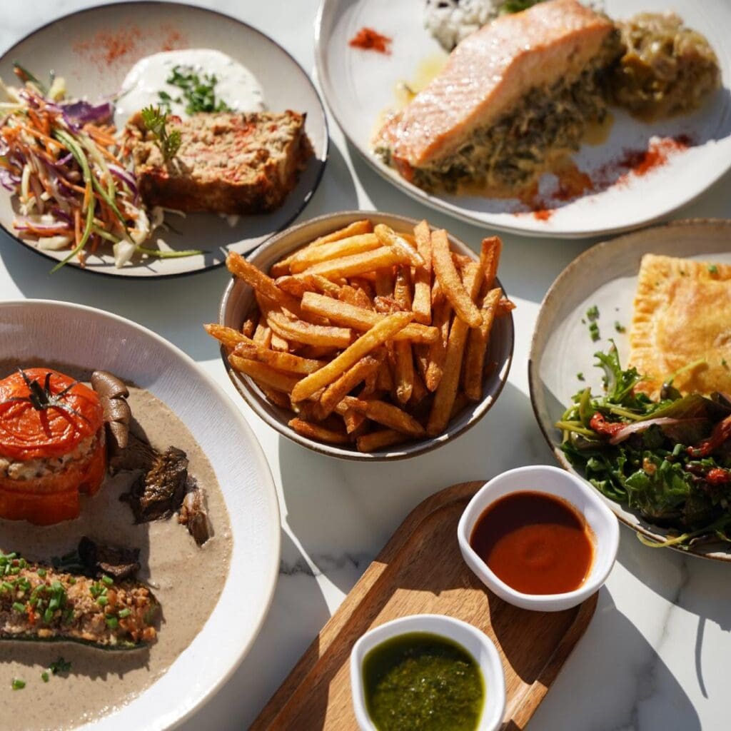 Agence M Com Marseille Ensemble Retsaurant Venelles menu septembre saumon feuillete legumes farcis